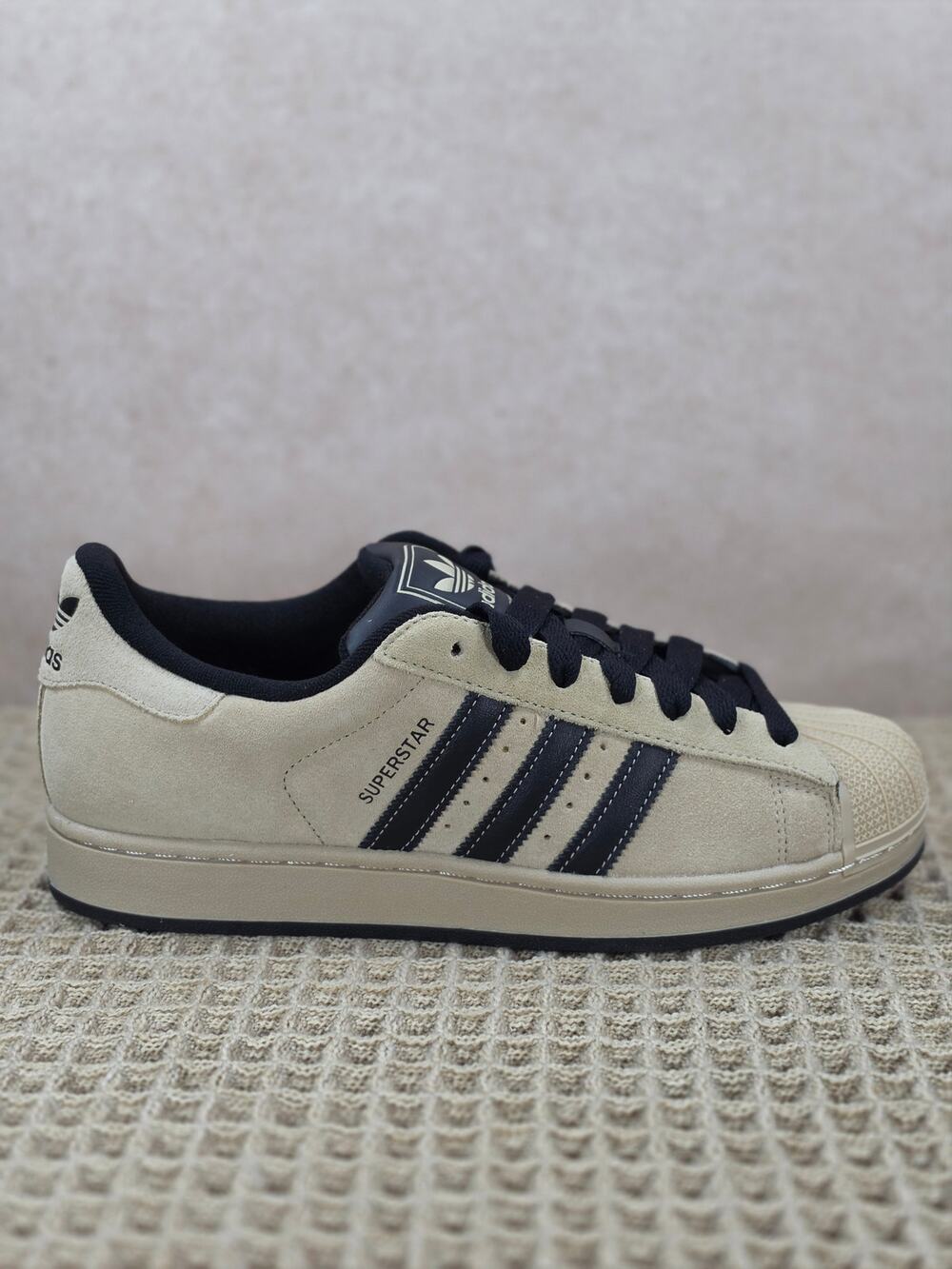 Adidas Superstar II IH9320 Men’s 9 Beige Black Suede – Brand New